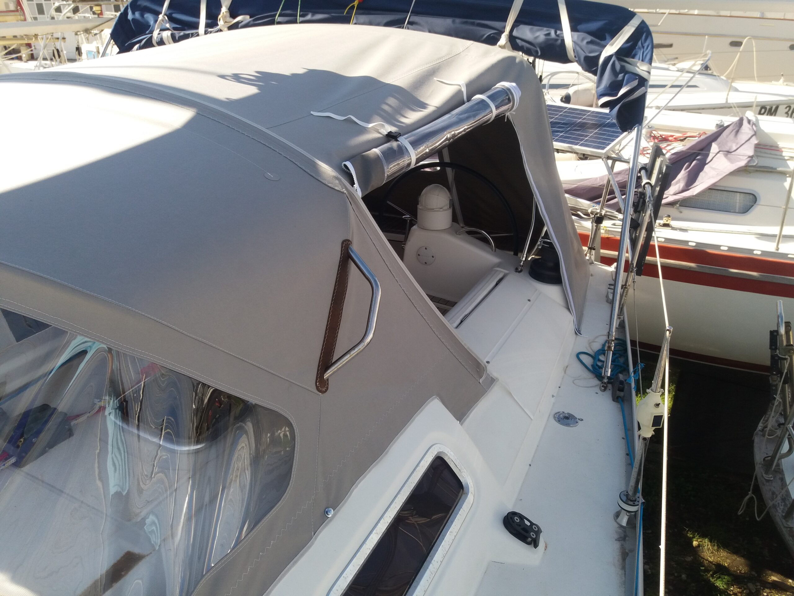 Cockpit enclosure, photograph 2
